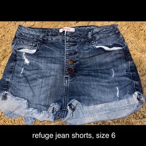 refuge jean shorts!